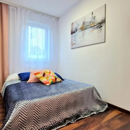 公寓 Apartament Wyszynskiego Centrum *